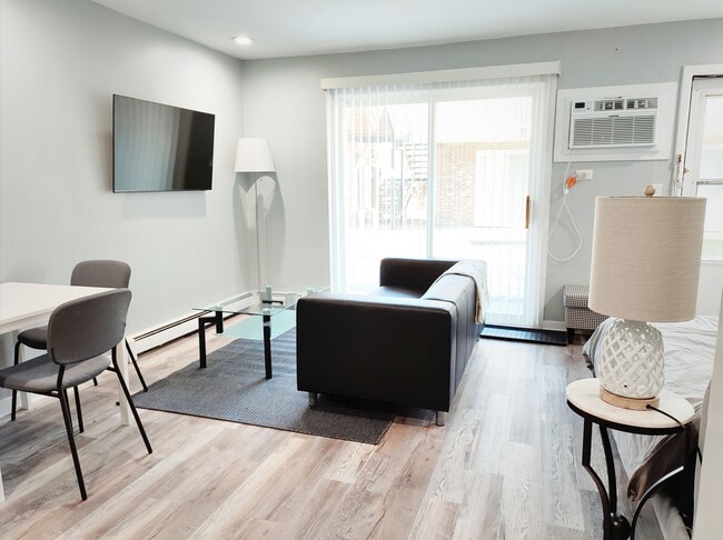 Foto del edificio - 3723 Ruby St