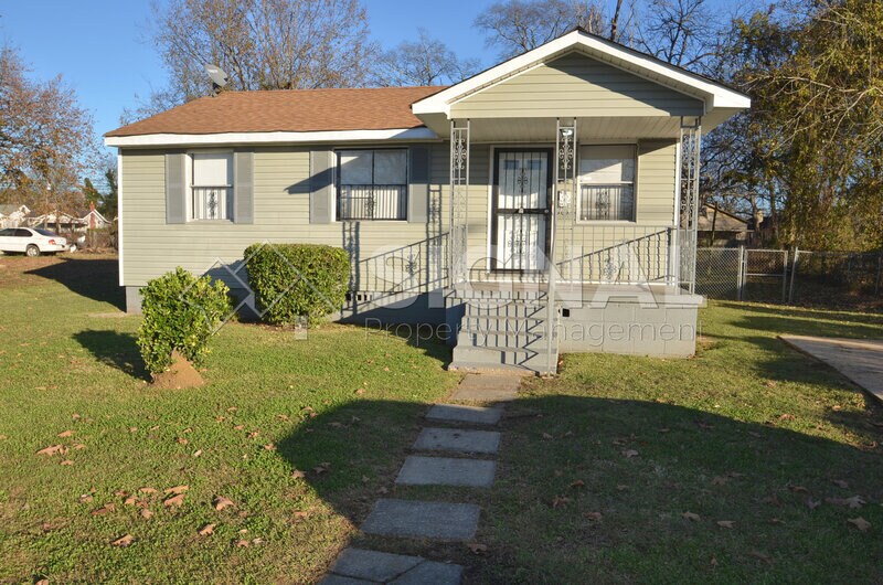 529 28th St SW, Birmingham, AL 35211 House for Rent in Birmingham, AL