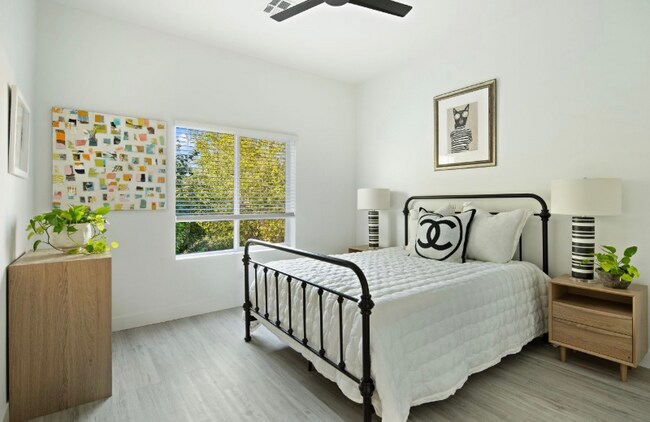 Building Photo - 3232 N 37th St