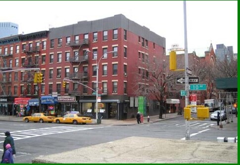 Building Photo - 750-752 Tenth Ave