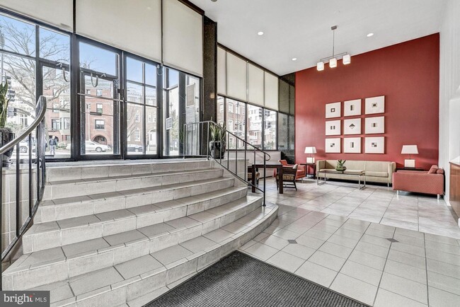 Building Photo - 1601 18th St NW