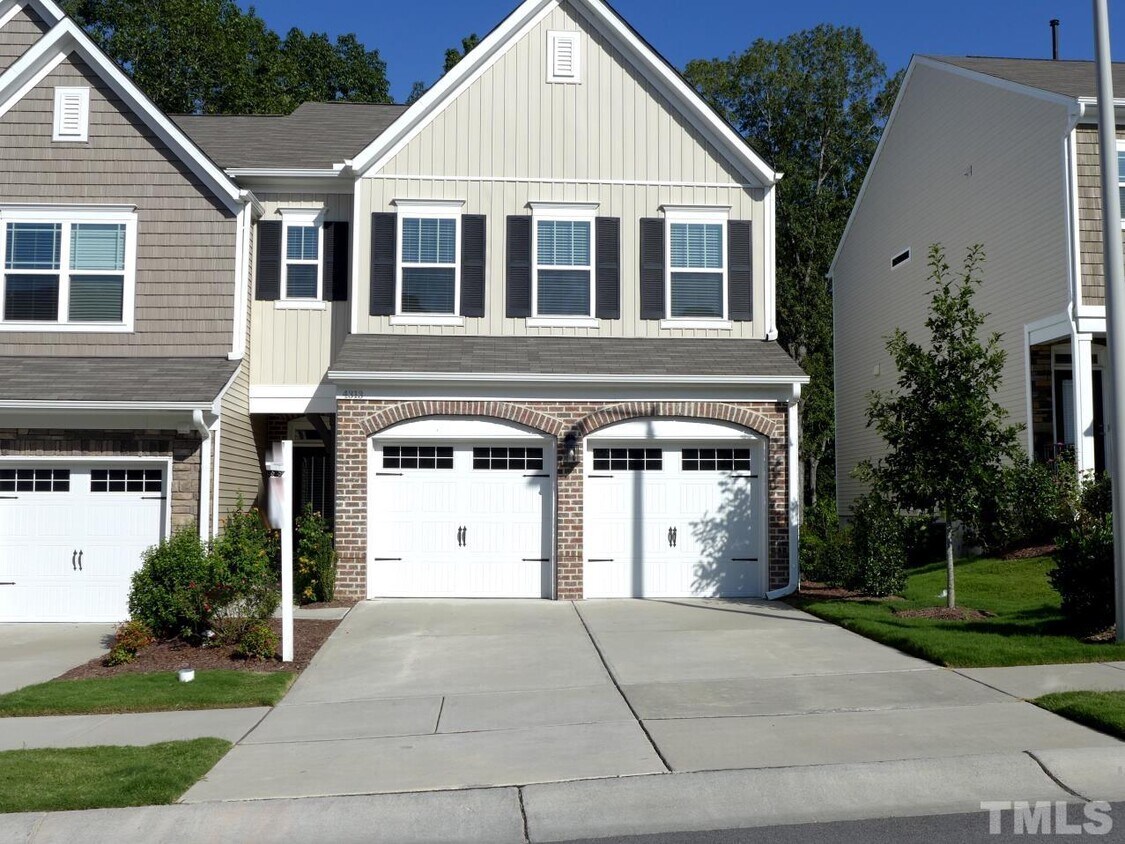 4313 Pond Pine Trail, Morrisville, NC 27560 Townhome Rentals in Morrisville NC
