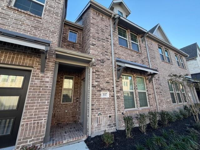 Foto del edificio - 3537 Treasure Dr