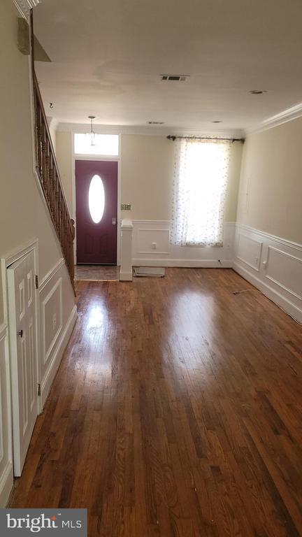Foto principal - 1718 5th St NW