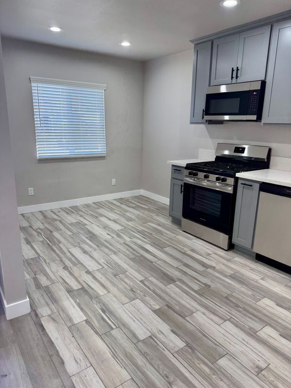 Foto del edificio - 4816 134th Pl