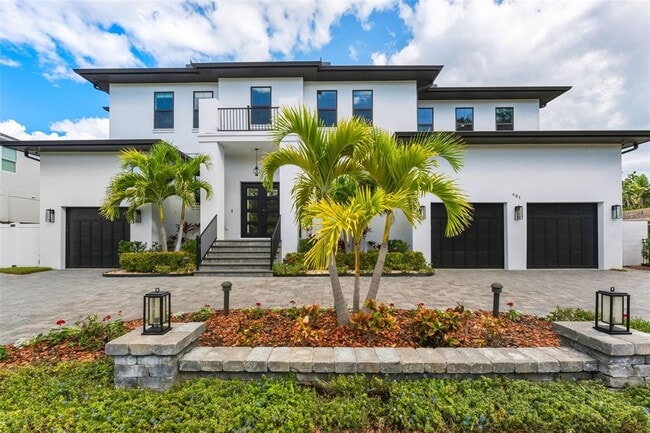 Foto del edificio - 481 W Davis Blvd