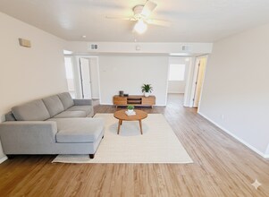 Building Photo - 1506 John St