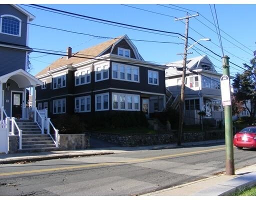 Building Photo - 547 Riverside Ave