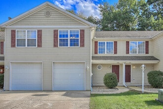 Building Photo - 306 Windwood Ct