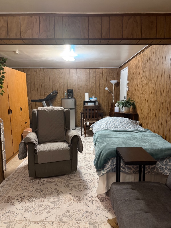 Building Photo - 77 Anderson Ave