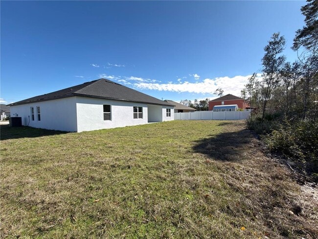 Building Photo - 10380 SW 45th Ct