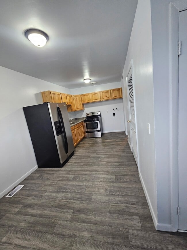 Foto del edificio - 741 Riverside Dr