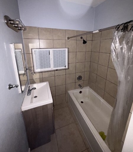 Building Photo - 1365 N F St