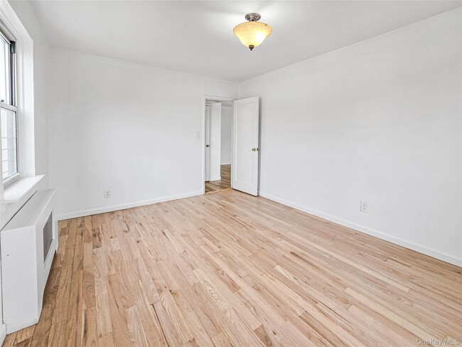 Foto del edificio - 138-33 Jewel Ave