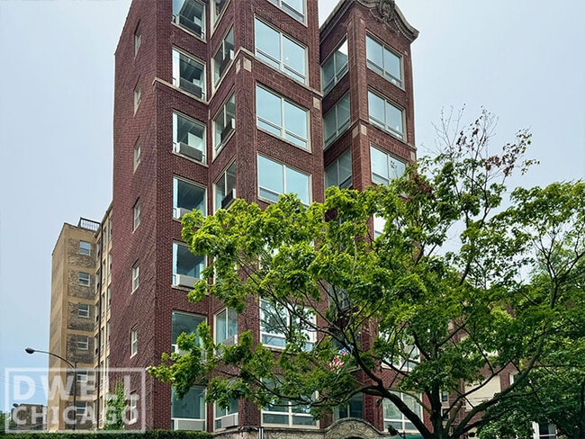 Foto del edificio - 901 W Carmen Ave
