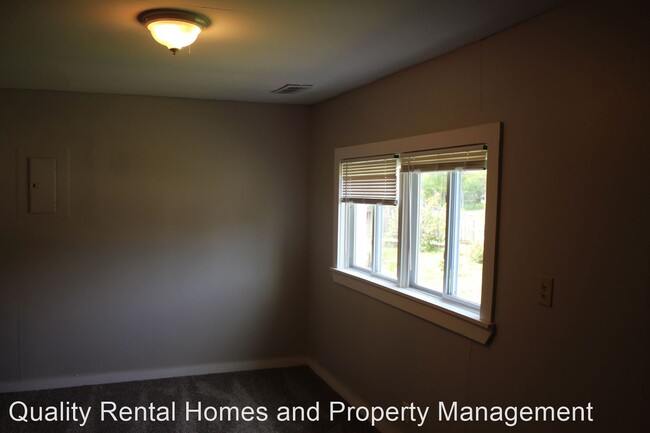 Foto del edificio - 2 br, 1 bath House - 3253 Arlene Dr