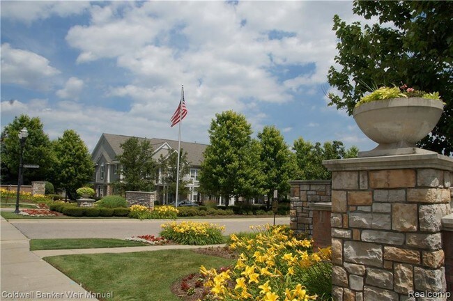 Building Photo - 1123 Alameda Blvd