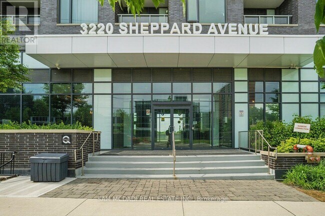Photo du bâtiment - 3220-3220 Sheppard Ave E