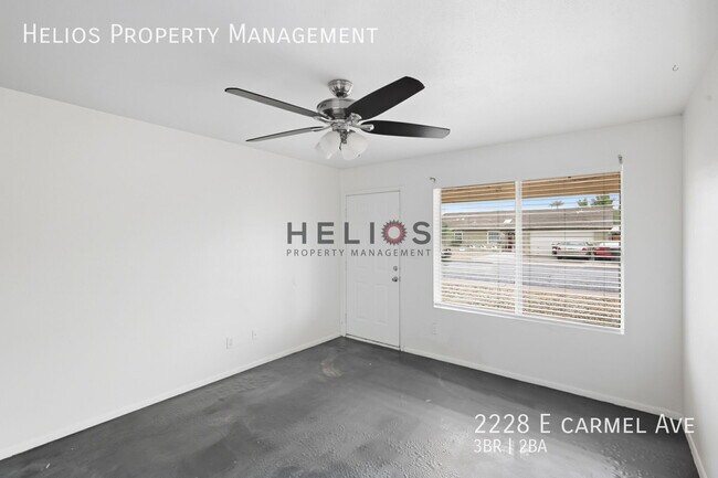 Building Photo - 2228 E Carmel Ave