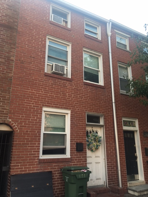 Building Photo - 422 South Eden Street