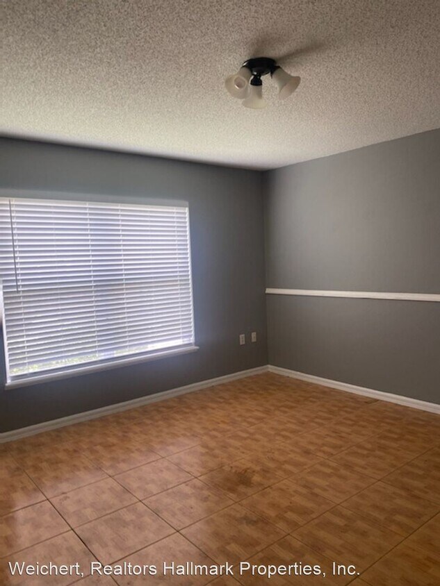 Building Photo - 4 br, 3 bath House - 104 Cheltenham Place