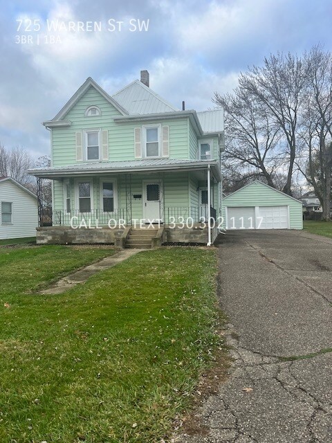 Primary Photo - Spacious 3 bedroom home available for rent...