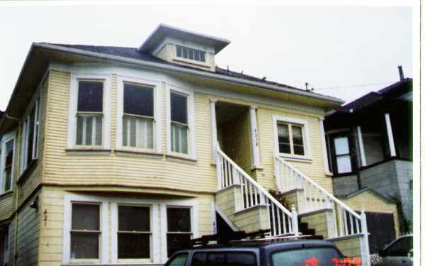 Primary Photo - 421-423 Johnson St