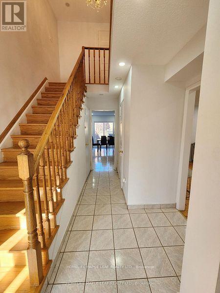 Building Photo - 82 Stanwell Dr
