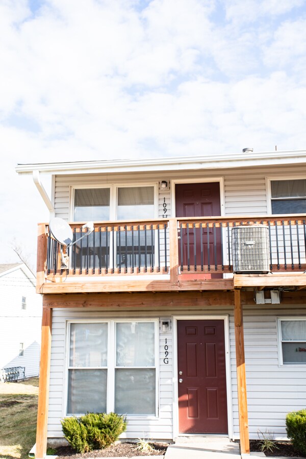 Belton Crossing Apartments at 108 E Hargis St Belton, MO