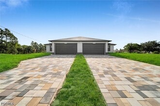 Building Photo - 4982 Fairway Ct