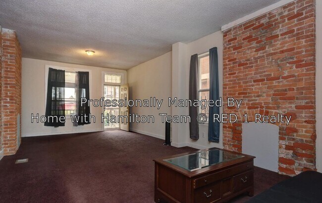 Foto del edificio - 246 N Monroe Ave