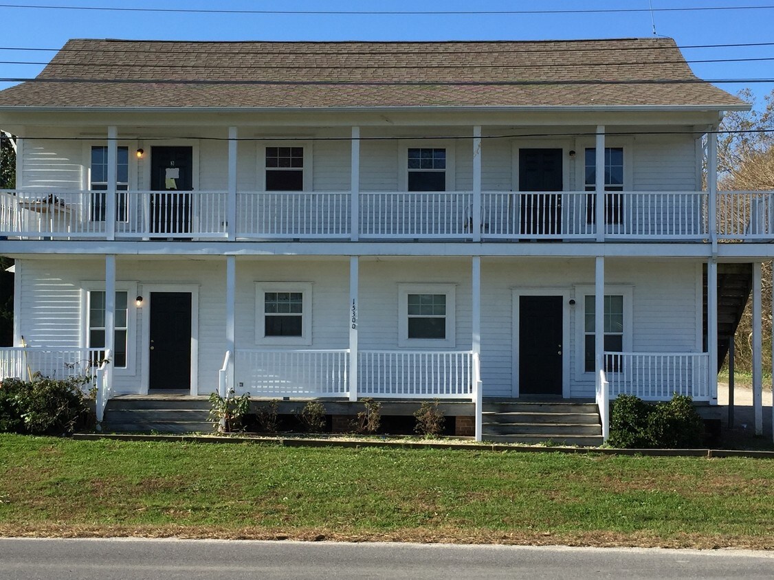 15300 Pungoteague Rd, Painter, VA 23420 Apartments in Painter, VA