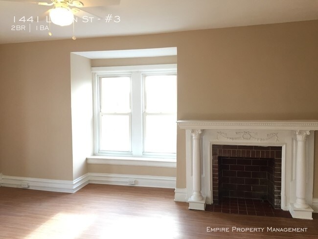 Building Photo - 2 Bedroom apartment with balcony in Allentown