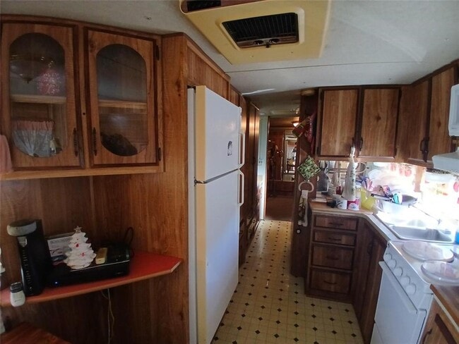 Foto del edificio - 38026 Bluebird Cir