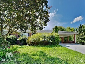 Building Photo - 2180 Rockdale Dr NW