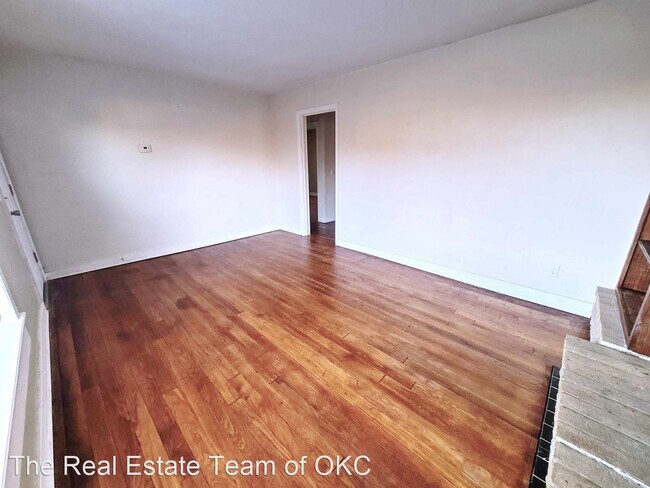 Building Photo - 2 br, 1 bath House - 2300 NW 31st
