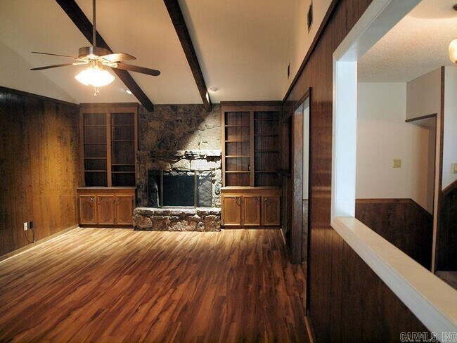 Foto del edificio - 11822 St Charles Blvd