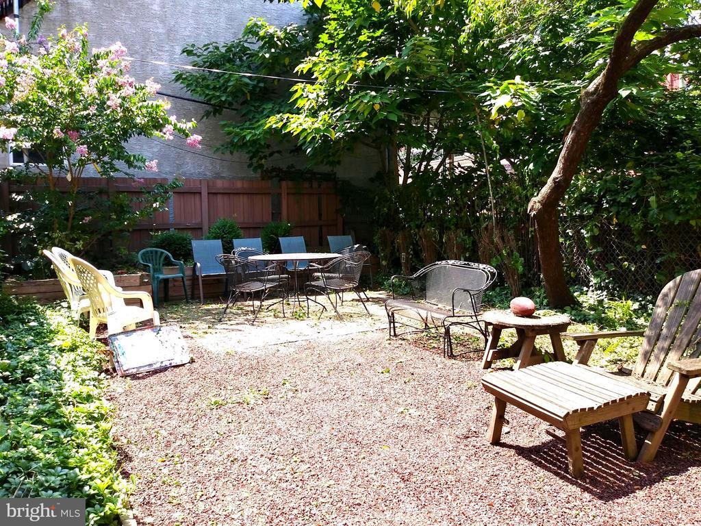 Primary Photo - 416 N 32nd St