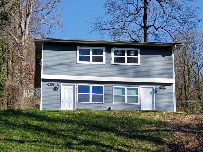 Building Photo - 3338 Roadrunner Trail