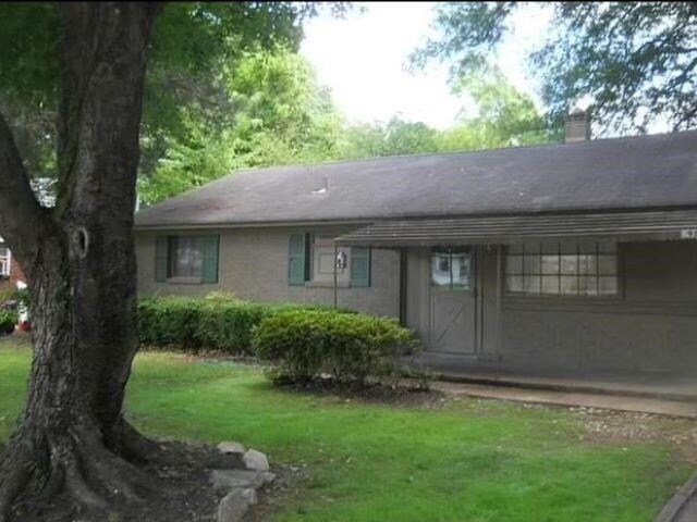 Building Photo - 398 McDermitt Rd