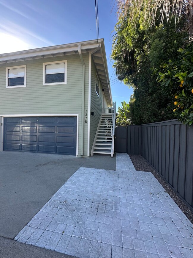 Foto del edificio - 335 S Grand St