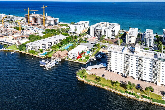 Foto del edificio - 1166 Hillsboro Mile