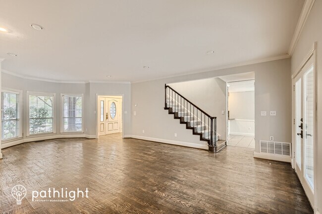 Foto del edificio - 1612 Mariah Bay Cir, Heath, TX, 75032