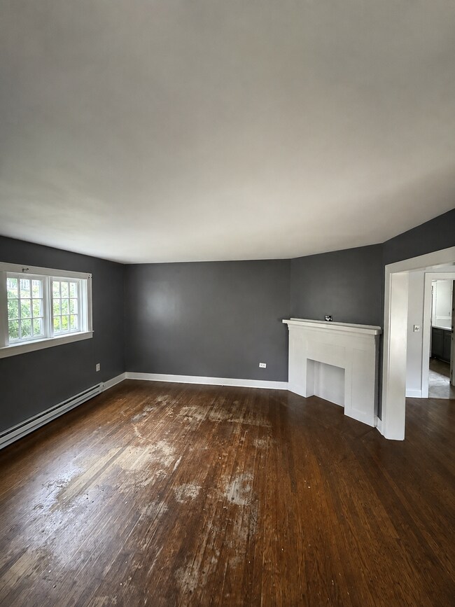 Building Photo - 42 Highland Ave