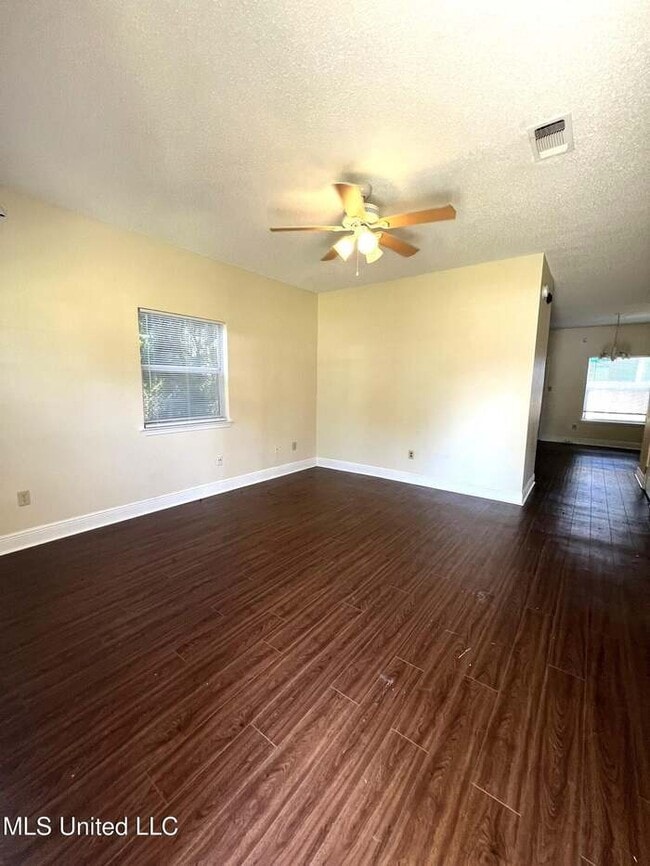 Photo - 1037 Township Rd Townhome