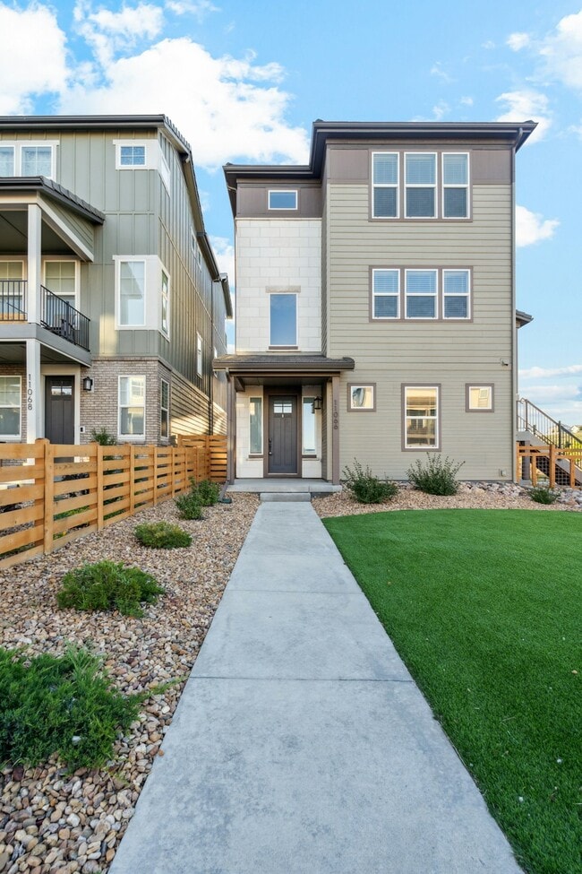 Photo - 11066 Shining Star Cir House