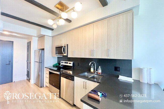 Building Photo - Modern 2-Bedroom Condo in Waterloo – 575 S...