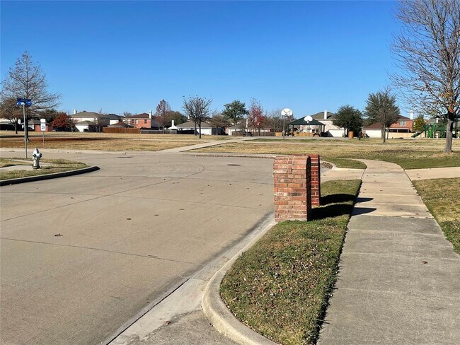 Building Photo - 1507 Bankston Dr