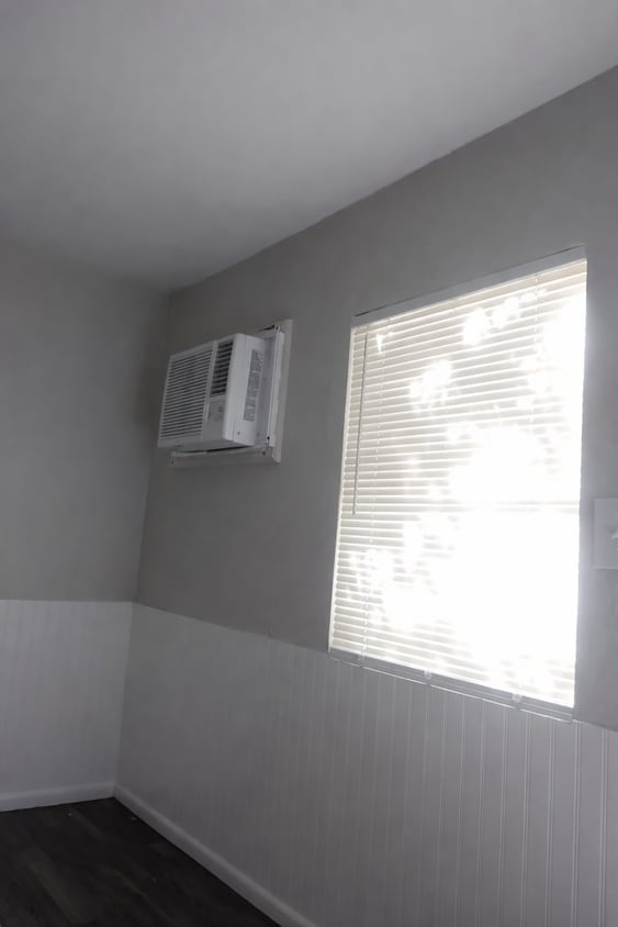 Building Photo - 15101 N 15th St