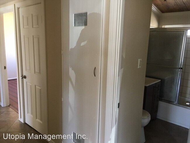 Foto del edificio - 3 br, 1.5 bath House - 45524 Gadsden Ave